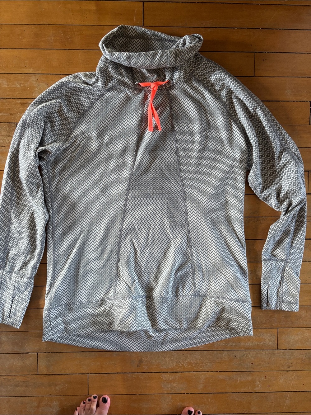 EUC Avalanche Light Gray Pullover Jacket with Coral Drawcord